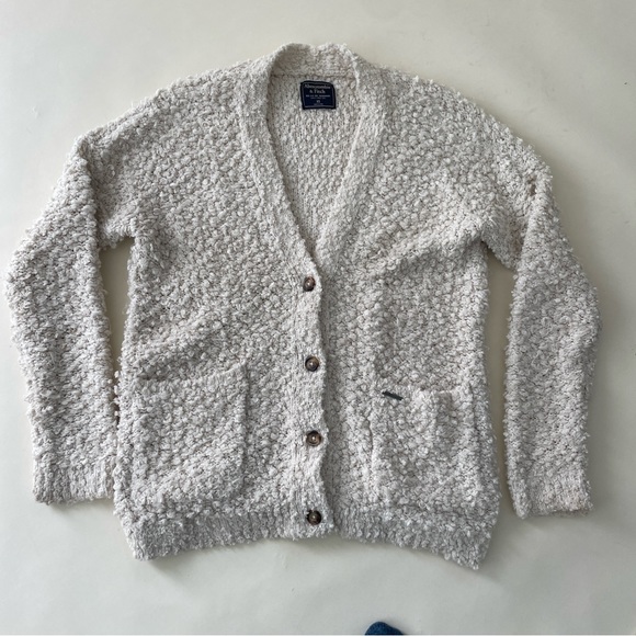 Abercrombie & Fitch Sweaters - Abercrombie and Fitch Cream Colored Chunky Knit Cardigan Sweater Womens XS
